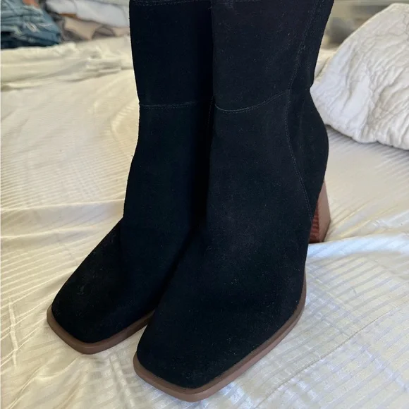 Women’s Crown Vintage Black ankle Block Heel Boots - Size 9.5 - Picture 3 of 6